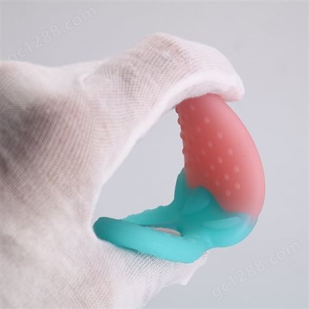 剪刀草莓水果 硅胶牙胶婴儿磨牙棒 可按需定制产品 英菲科技