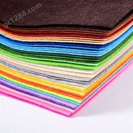 供应腈纶材质毛毡布，颜色多样，可根据需求进行定做